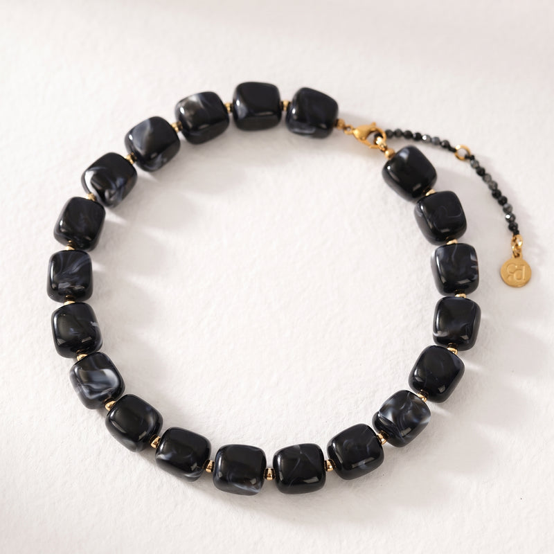 CAPE DIABLO CHUNKY SQUARE BEAD NECKLACE BLACK