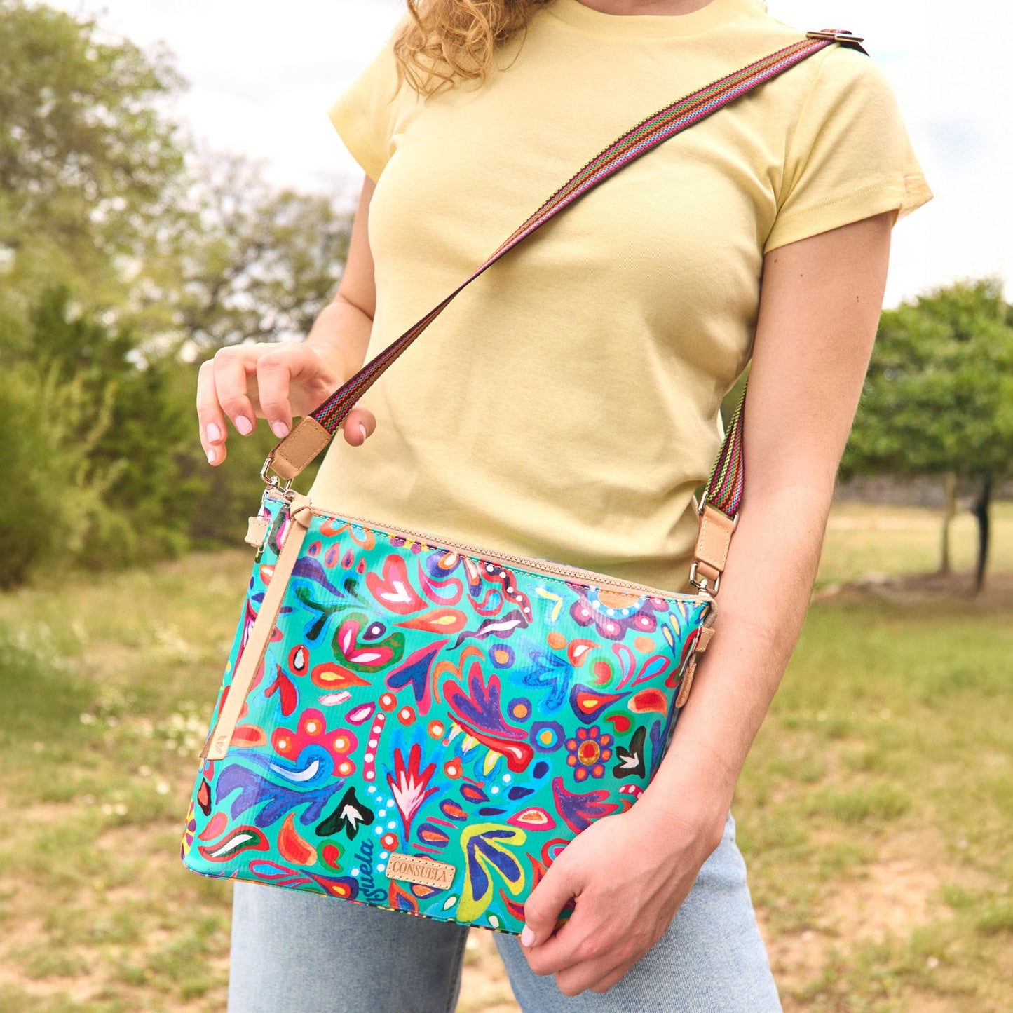 CONSUELA TASHA DOWNTOWN CROSSBODY