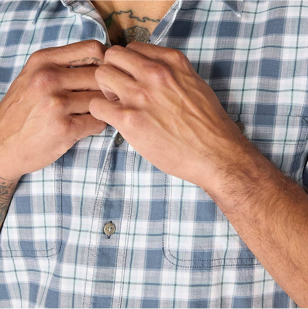 107272 CARHARTT MEN'S BOZEMAN RELAXED FIT SHORT SLEEVE PLAID SHIRT